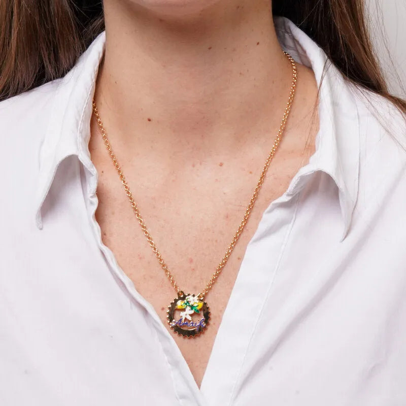 Collana in Metallo con scritta Amalfi, Limoni e Fiori Bianchi