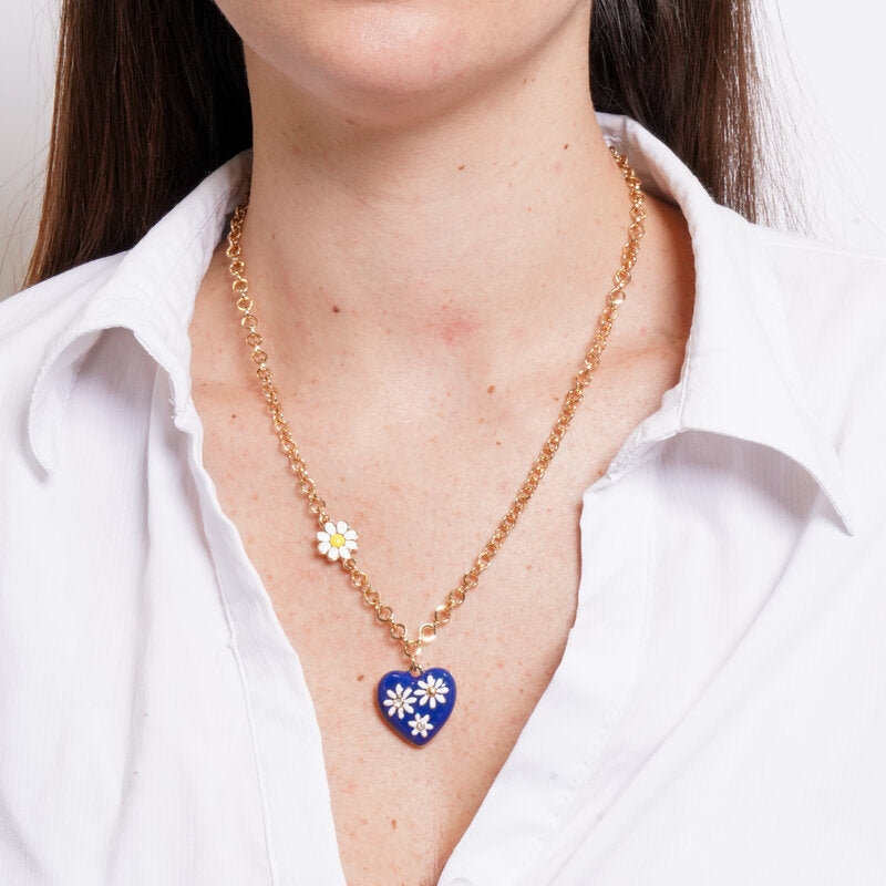 Collana in Metallo catena dorata cuore smaltato blu navy margherite bianche Capri