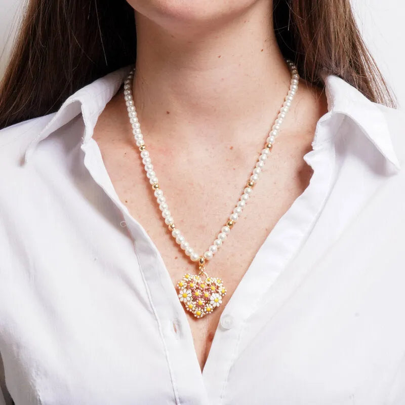 Collana in Metallo perle avorio pendente cuore margherite gialle rosso smalto Capri