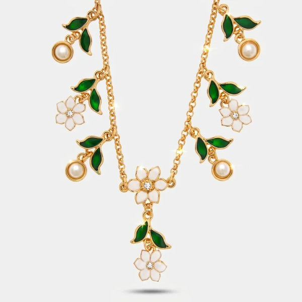 Collana in Metallo catena dorata fiori bianchi foglie verdi perle pendenti Capri