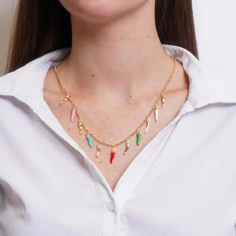 Collana in Metallo con cornetti pendenti colorati