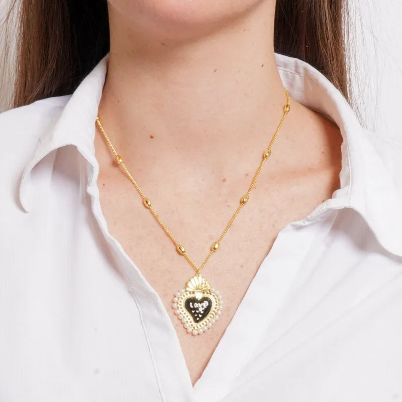 Collana in Metallo con Ciondolo cuore nero e scritta love