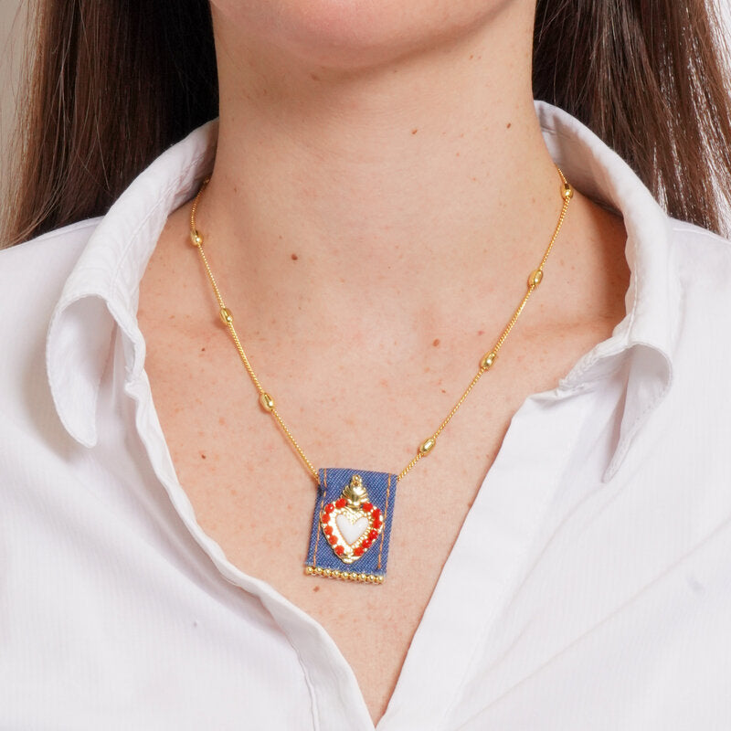 Collana in Metallo con Ciondolo rettangolare  Cuore Sacro smalto