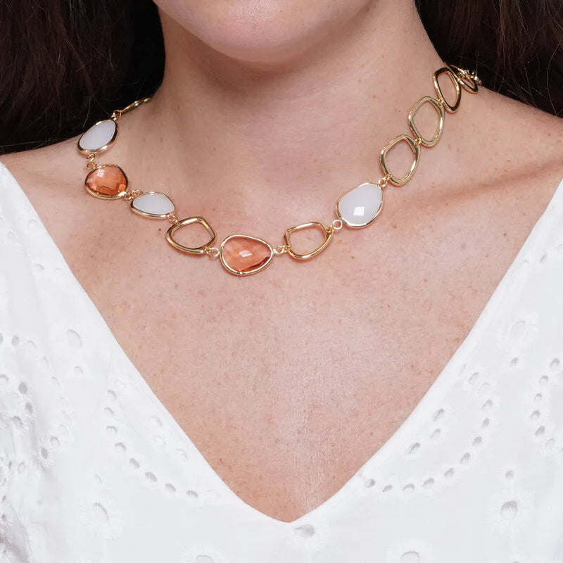 Collana in Metallo elementi a goccia con pietra pesca