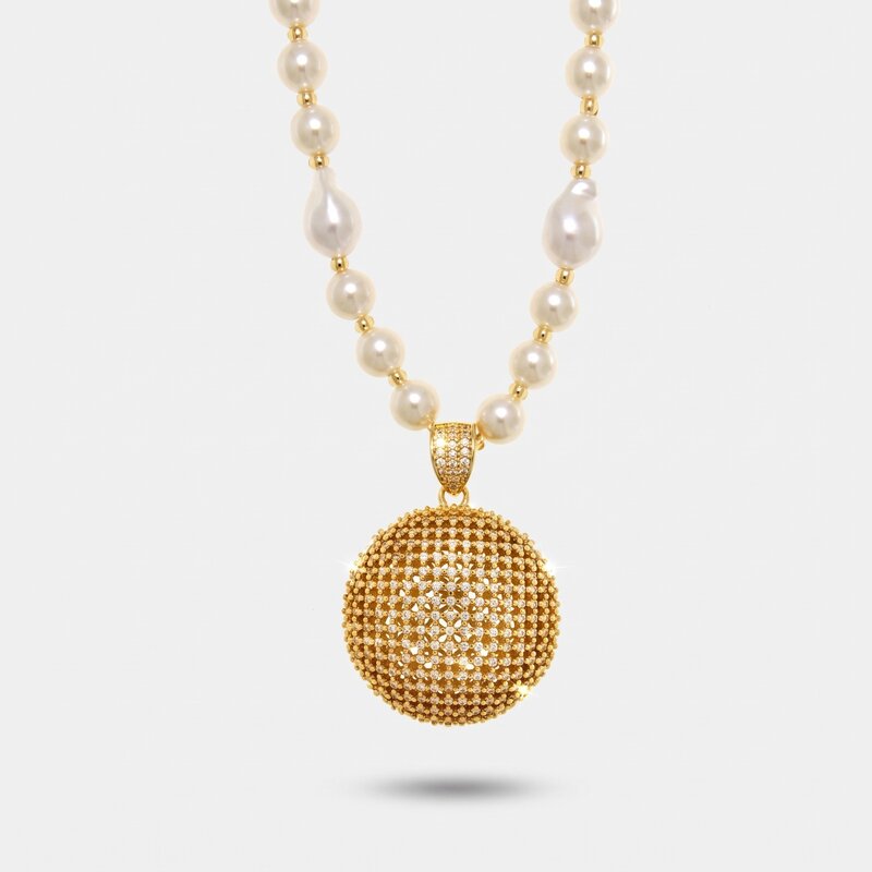 Collana in Metallo perline e ciondolo pavè pendente