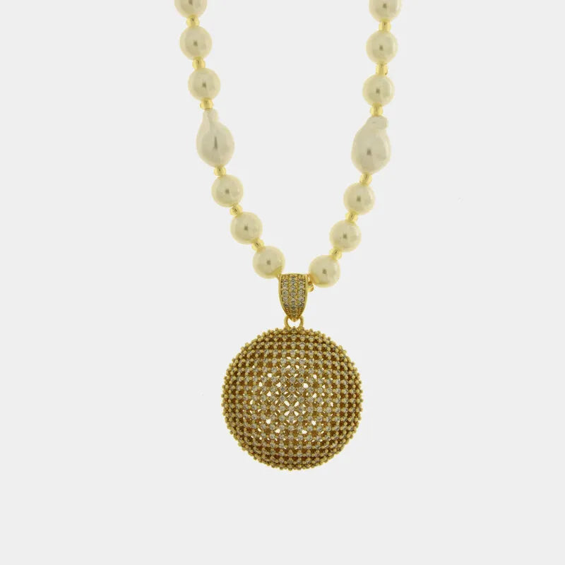Collana in Metallo perline e ciondolo pavè pendente
