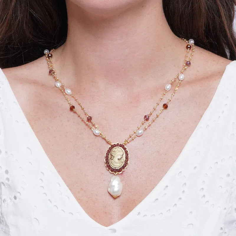 Collana in Metallo cammeo e perlina pendente