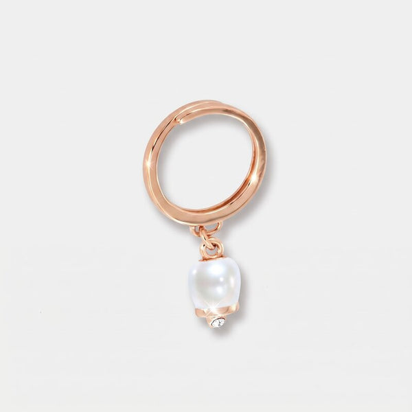 Anello in Metallo con campanella portafortuna pendente, impreziosita da smalto bianco e punto luce - BYSIMON gioielli