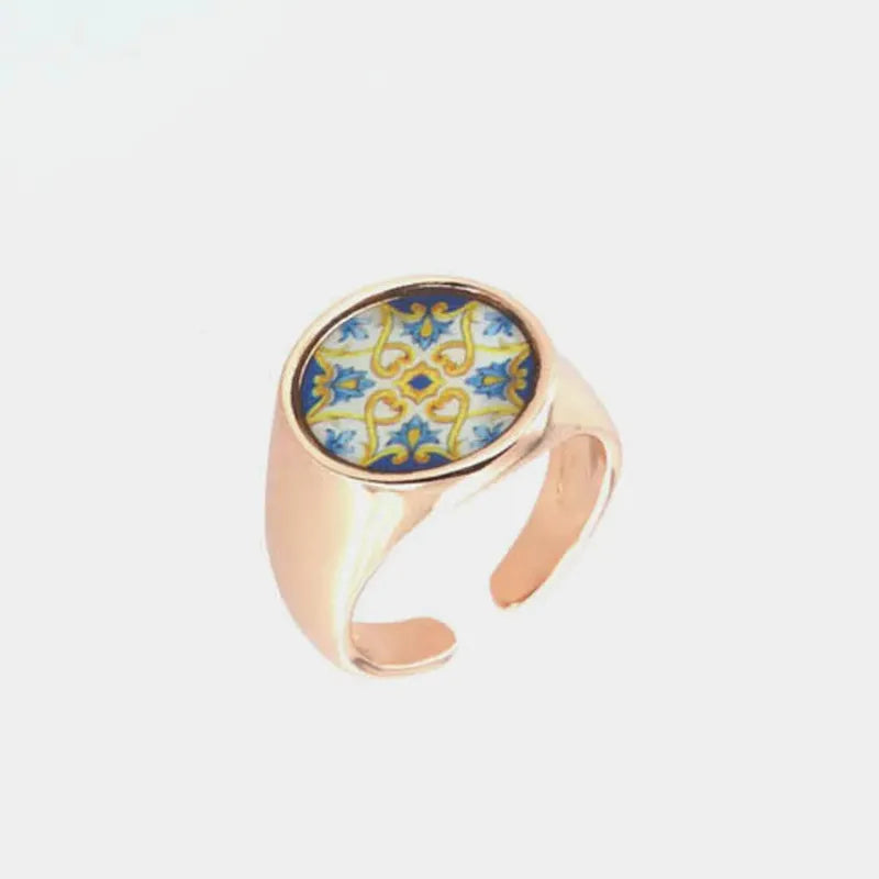 Anello in Metallo a sigilllo con maiolica capri