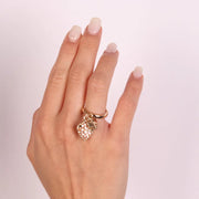 Anello in Metallo con pigna e quadrifoglio