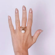 Anello in Metallo con borsa bianca scritta capri