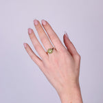 Anello in Metallo con riccio verde - BYSIMON gioielli