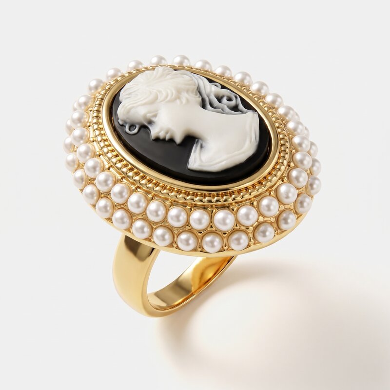 Anello in Metallo con cammeo e pietre bianche Amo Venezia