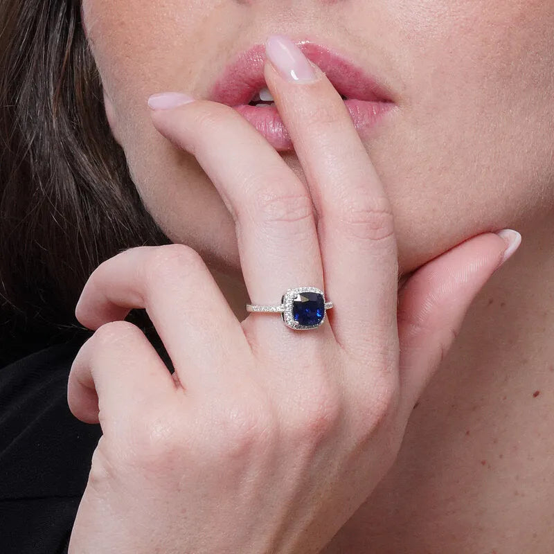 Anello in Metallo con zircone blu quadrato