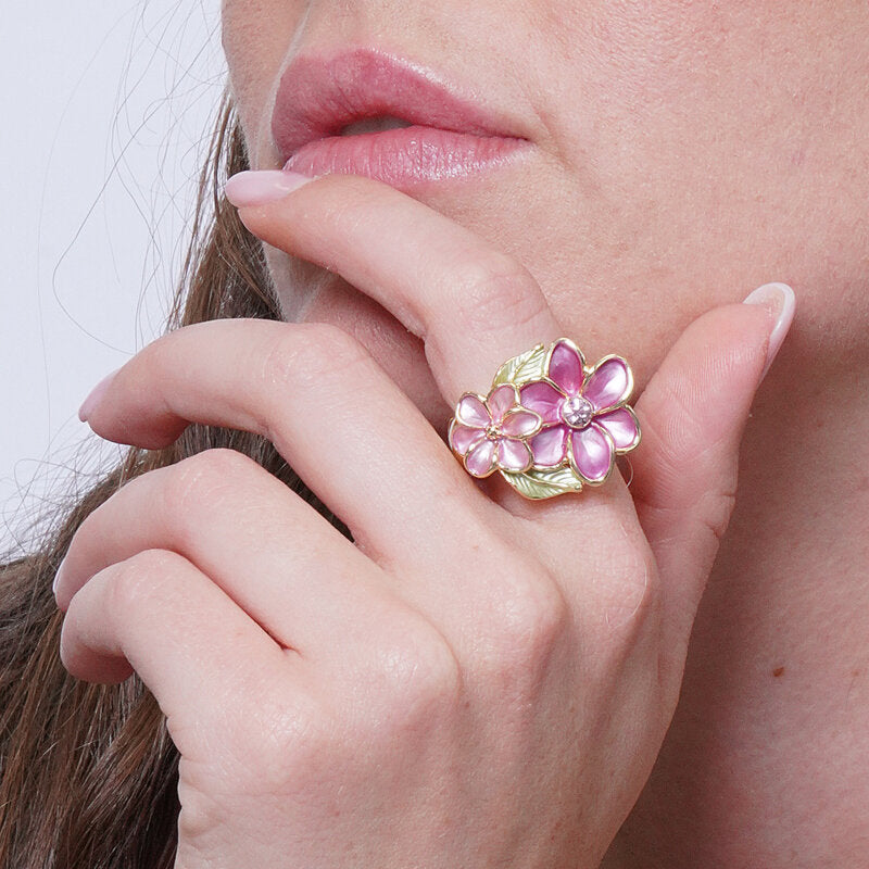 Set coordinato - Anello in Metallo e ferma foulard fiori smaltati rosa