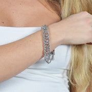 Bracciale in Metallo Elegante, a catena, ideale da indossare ogni giorno o un’originale idea regalo.