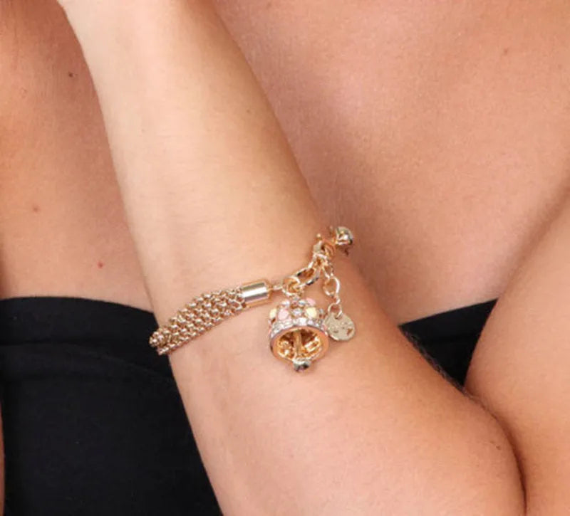 Bracciale in Metallo catena multifilo, con campana pendente impreziosita da cristalli colorati e punti luce bianchi - BYSIMON gioielli