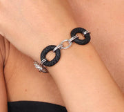 Bracciale in Metallo a catena lavorata con elementi smaltati in gomma nera