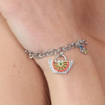 Bracciale in Metallo maglia rolò, con coffa siciliana impreziosita da disegno ruota carretto in smalti colorati SICILY - gioi