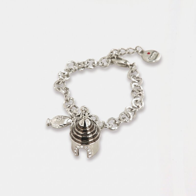 Bracciale in Metallo con trullo pugliese pendente, impreziosito da smalti colorati e piccolo pumo a lato - BYSIMON gioielli