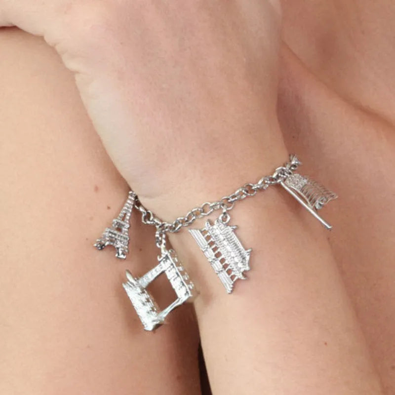 Bracciale in Metallo con monumenti europei pendenti