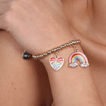 Bracciale in Metallo con arcobaleno e cuore con scritta pendenti, impreziositi da smalti colorati