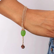Bracciale in Metallo con pendente a forma di pigna portafortuna smaltata verde