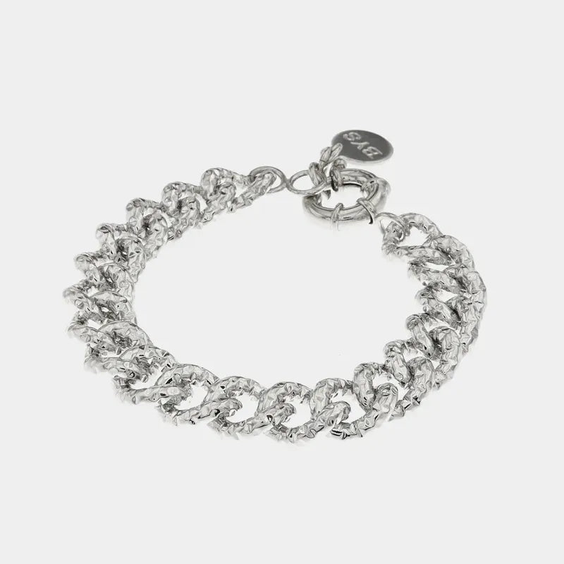 Bracciale in Metallo groumette con lavorazione martellata e chiusura ad anello