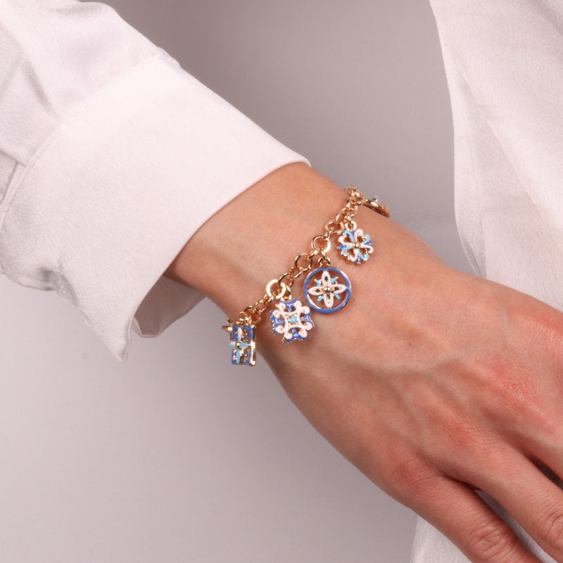 Bracciale in Metallo con maioliche colorate pendenti - BYSIMON gioielli