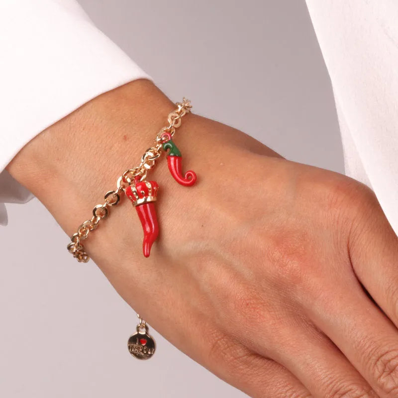Bracciale in Metallo con cornetti portafortuna in smalto rosso - BYSIMON gioielli
