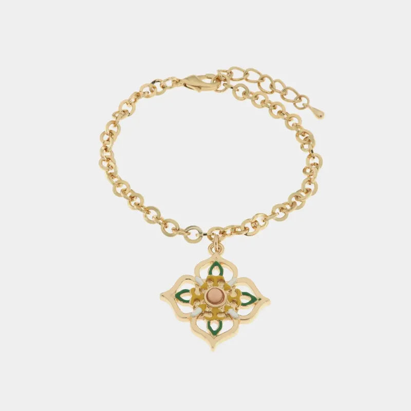 Bracciale in Metallo con croce di Malta  pendente impreziosita da maioliche