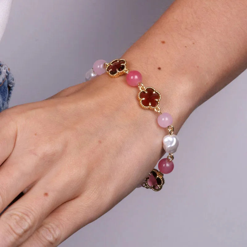 Bracciale in Metallo con cristalli a a forma di fiore rosa e perle - BYSIMON gioielli