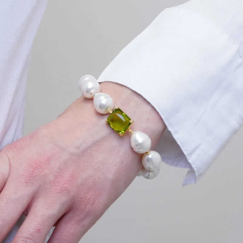 Bracciale in Metallo con perle e cristallo verde - BYSIMON gioielli