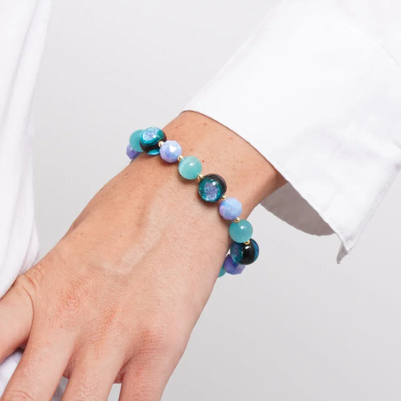 Metal bracelet with blue and green Murano crystals