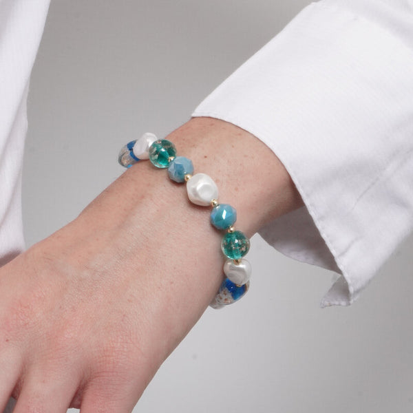 Bracciale in Metallo pietre blu e verdi art glass e perle - BYSIMON gioielli