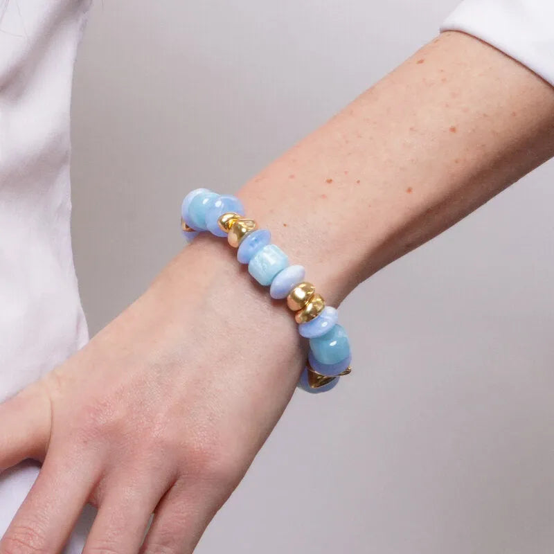 Bracciale elastico in metallo placcato oro con pietre dure azzurro celeste - BYSIMON