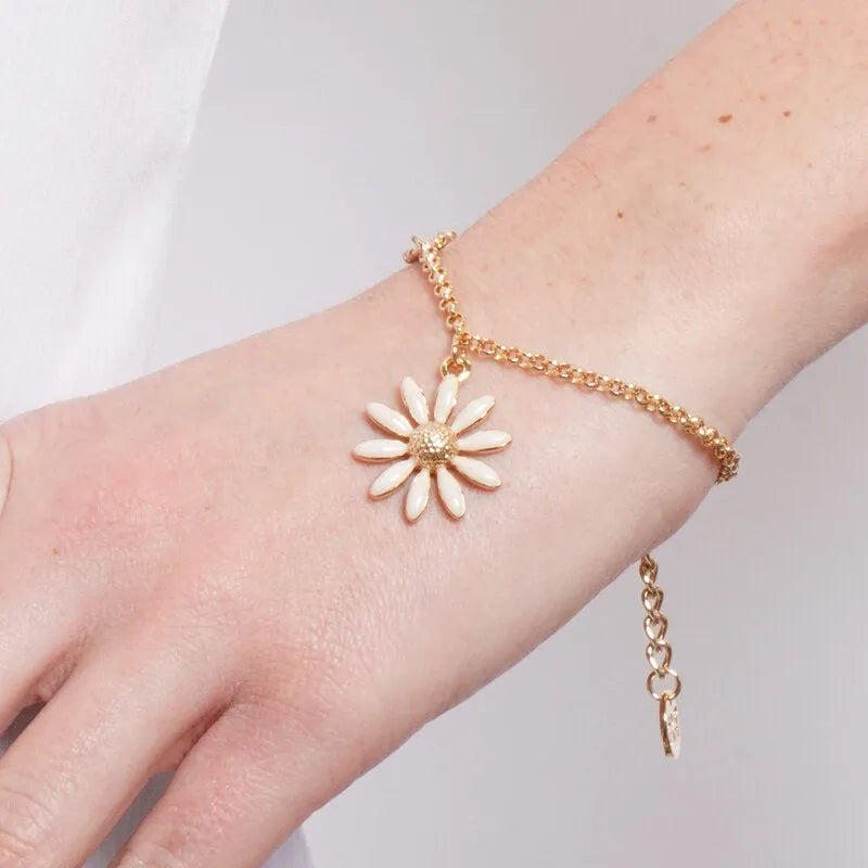 Bracciale in Metallo catena dorata margherita cipria centro dorato charm Capri