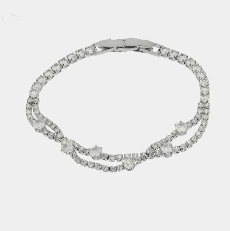 Bracciale in Metallo Doppio Fiori Bianchi BYS - gioiello BySimon