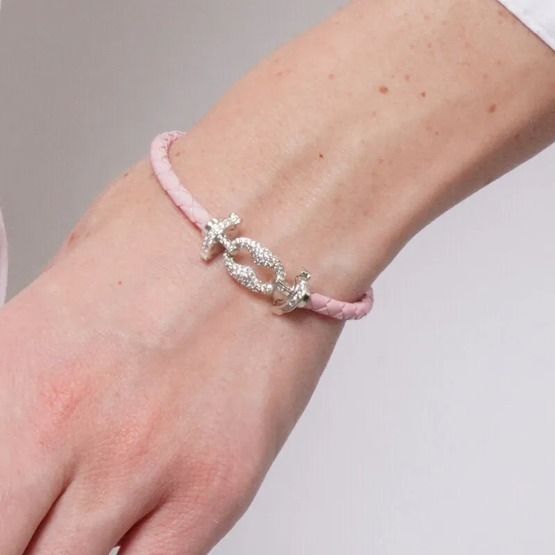 Bracciale in Metallo simil pelle intrecciata rosa con chiusura gioiello argentata