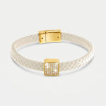 Bracciale in Metallo simil pelle intrecciata bianco con centrale quadrato dorato - BYSIMON gioielli