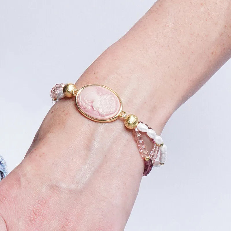 Bracciale in Metallo multifilo cammeo rosa