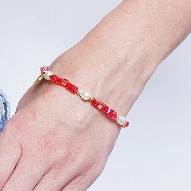 Bracciale in Metallo cristalli rossi e perline