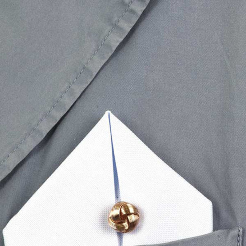 Spilla in Metallo intrecciato a formare un nodo, con lavorazione rigata - BYSIMON gioielli