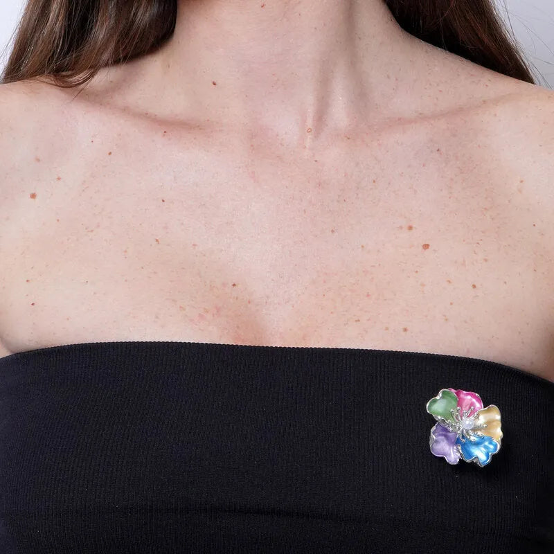 Spilla in Metallo magnetica fiore  petali smaltati multicolore e cristallo centrale