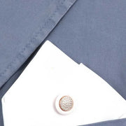 Spilla in Argento 925 con cornice di ceramica bianca, impreziosito da pavè di zirconi bianchi