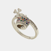 Anello in Argento 925 con campanella portafortuna e quadrifoglio impreziosito da zirconi multicolore