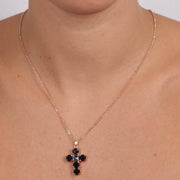 Collana in Argento 925 croce pendente arricchita da cristalli neri con al centro cristallo fumè.