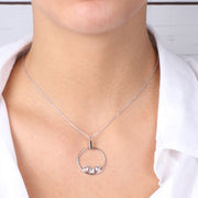 Collana in Argento 925 con cerchio pendente, impreziosito da trio di cristalli bianchi