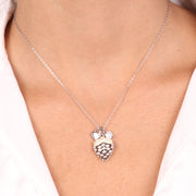 Collana in Argento 925 con pigna portafortuna impreziosito da zirconi bianchi e cuore pendente