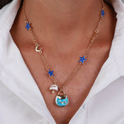 Collana in Metallo con borsa azzurra Capri, piccola campanella bianca e stelle